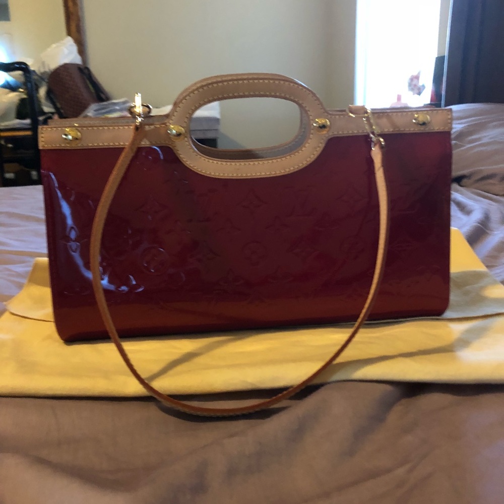 Louis Vuitton Roxbury Drive